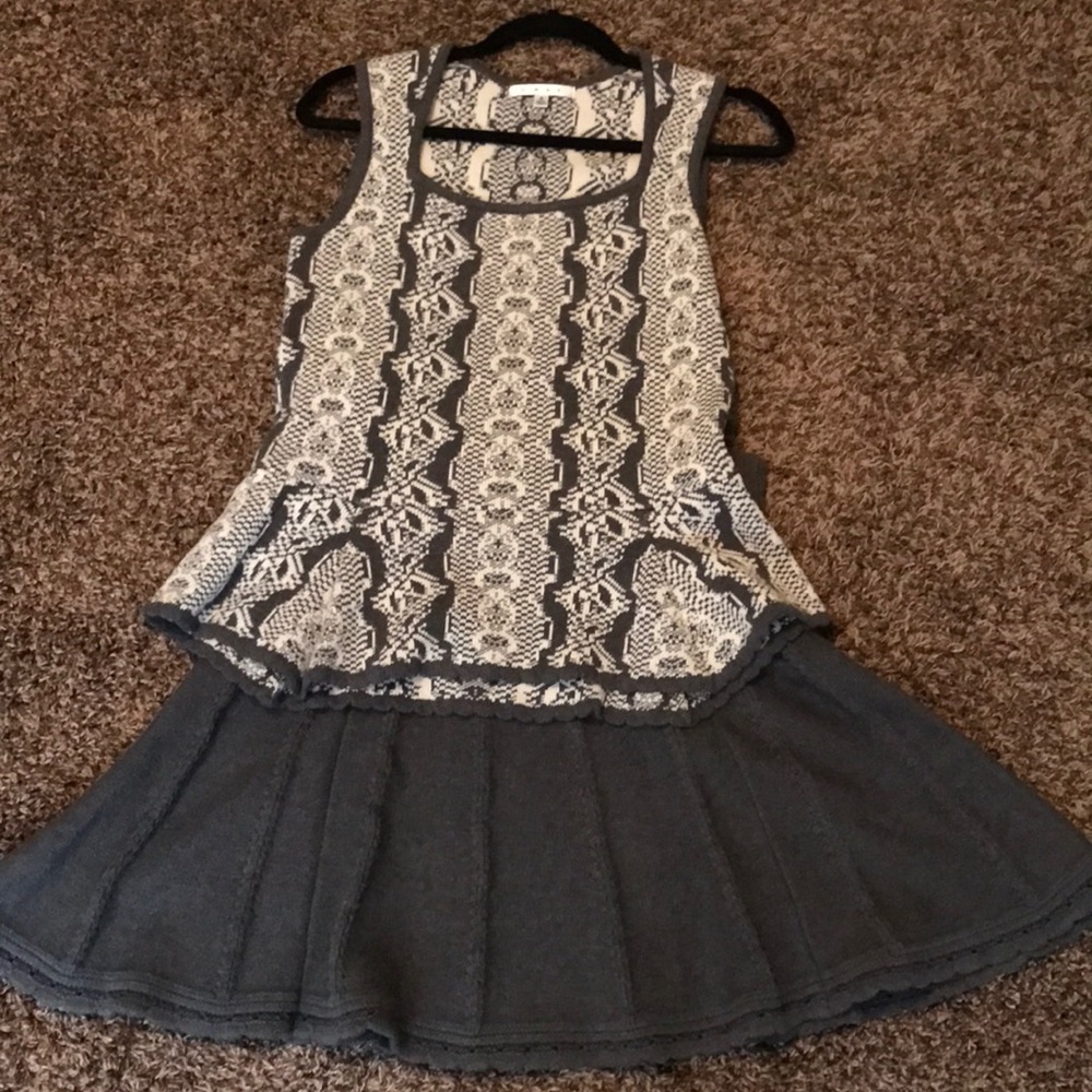 CAbi grey sweater outfit